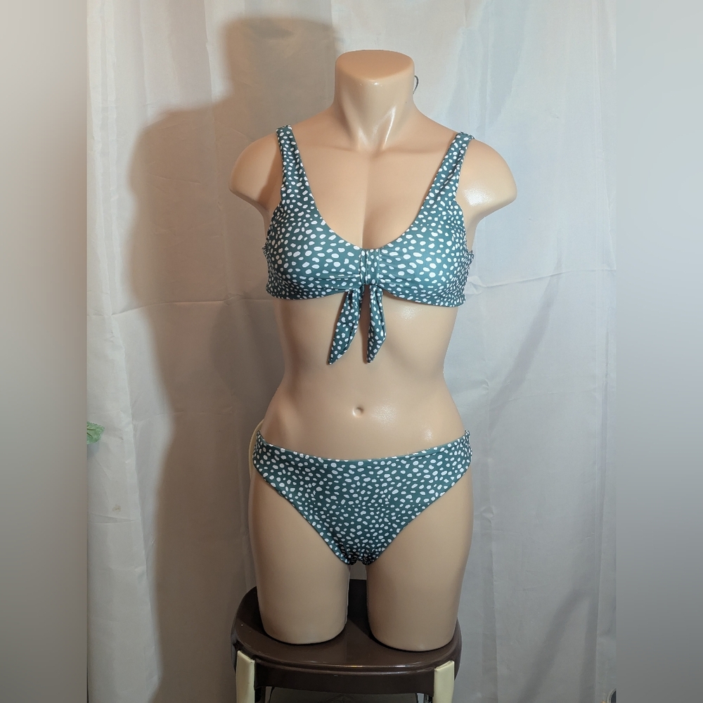 Zaful Green Printed Bikini With Sarong NWOT